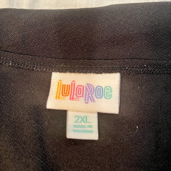 Lularoe - Picture 2 of 2